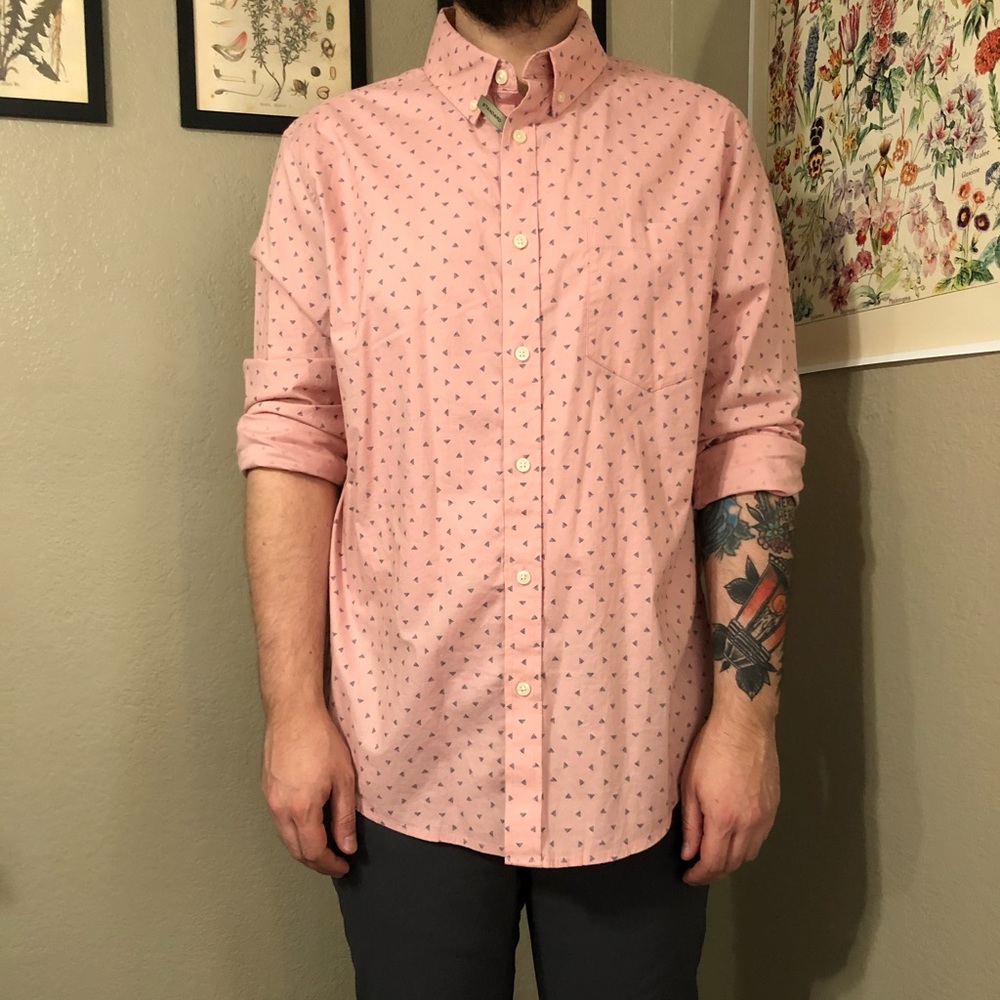 Date night button up W/ triangle geometric detail